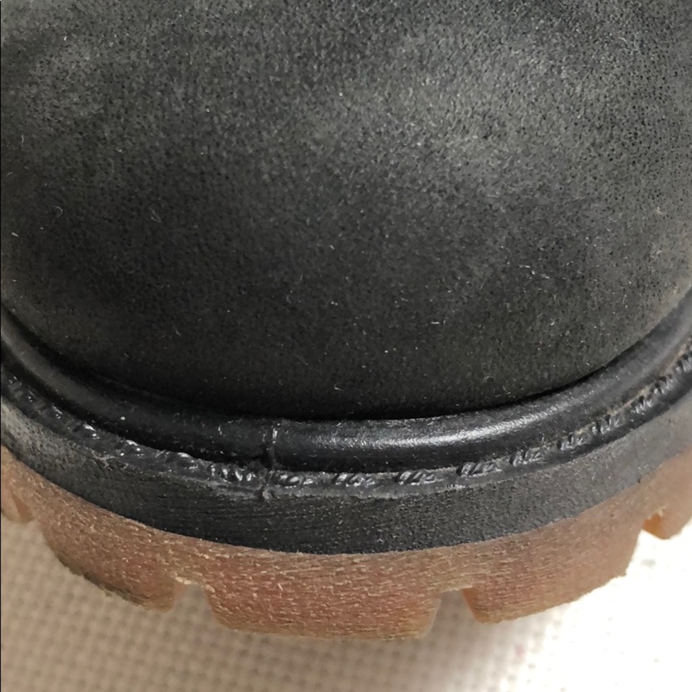 Timberland fold over black boots 8.5 M - Picture 5 of 6